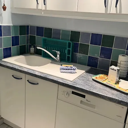 Quiet Near 公寓 Saint-Raphaël