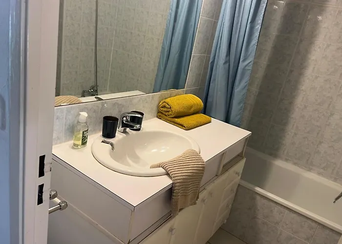 Quiet Near 公寓 Saint-Raphaël